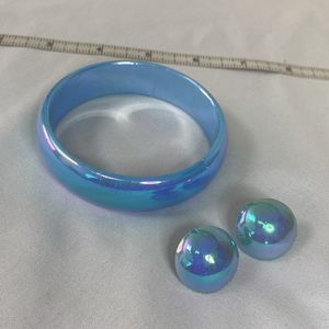Funky iridescent button earrings and bracelet